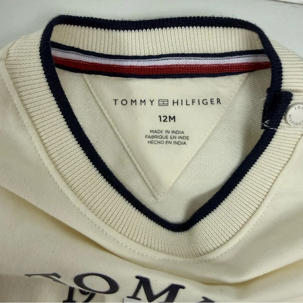 Tommy Hilfiger Cream and Navy Sweatshirt